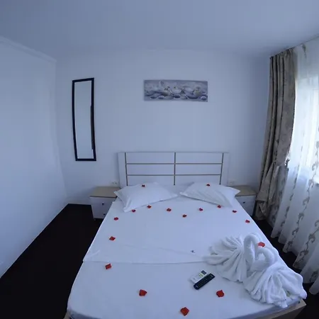 Razvan Apartment