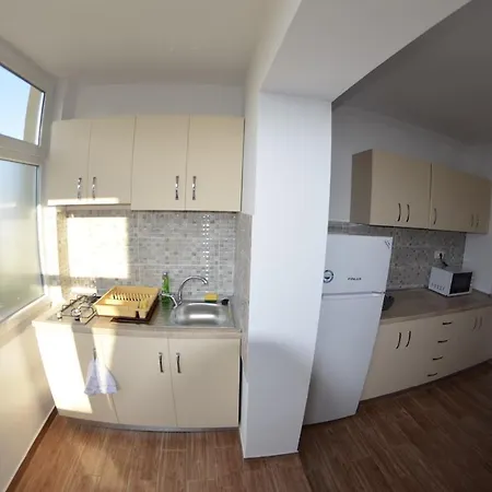 Appartement Razvan *